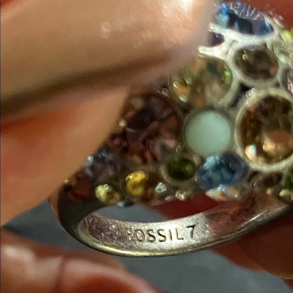 Ring - Picture 4 of 5